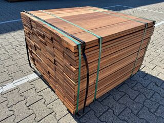 Ca. 189x Guyana Teak Planken Geschaafd, 21x145mm, lengte 100cm